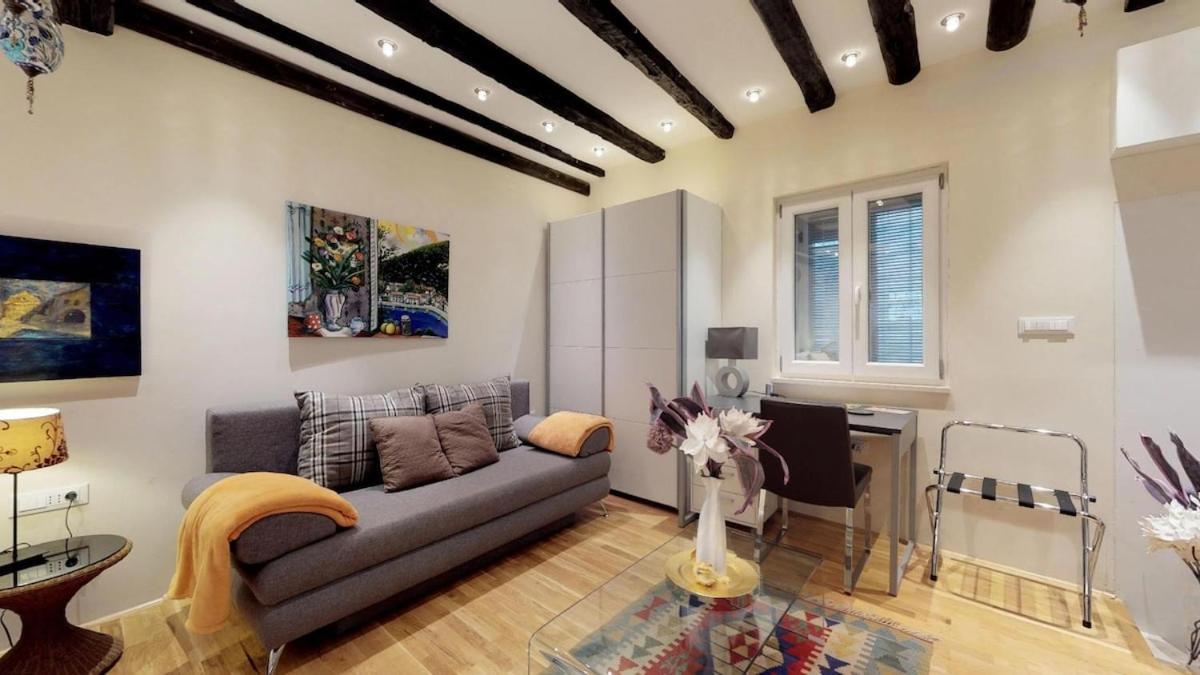 Diocletian Studio Apartments Spalato Esterno foto