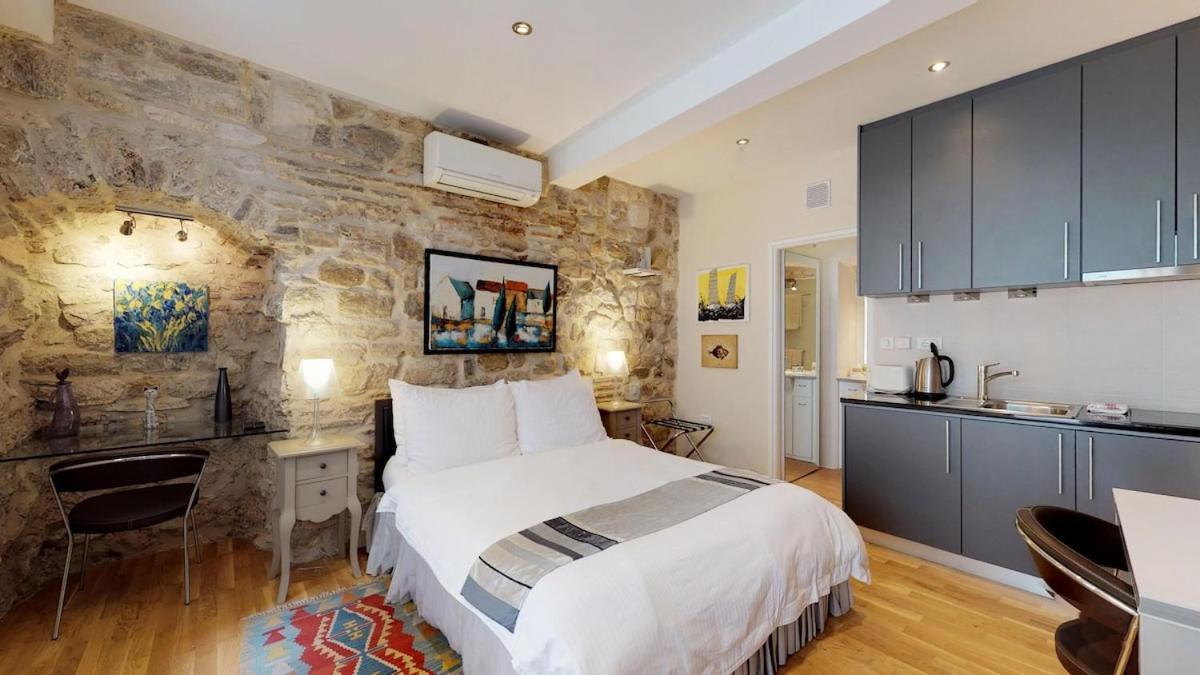 Diocletian Studio Apartments Spalato Esterno foto