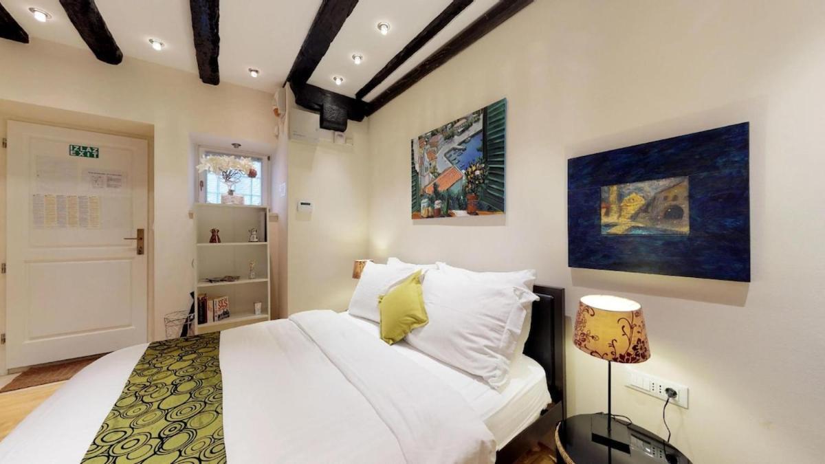 Diocletian Studio Apartments Spalato Esterno foto